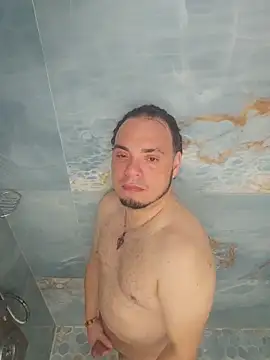 latinoflpr online show from February 14, 3:01 am