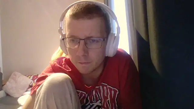 David250692 online show from March 12, 7:49 am