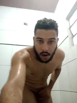 AzureKnee online show from March 11, 9:00 pm