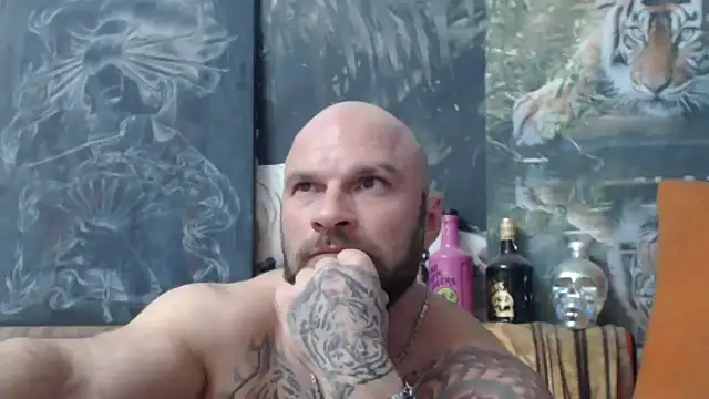 Snapshot of viking_30 chatting on October 10, 7:18 pm viking 30 online show from October 10, 7:18 pm