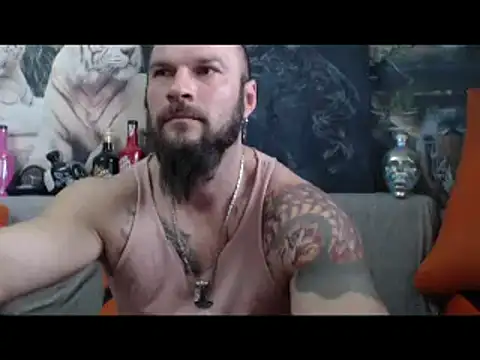 Snapshot of viking_30 chatting on February 28, 7:37 am viking 30 online show from February 28, 7:37 am