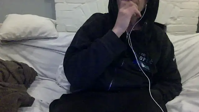 readyforfunxxx online show from November 30, 9:22 am