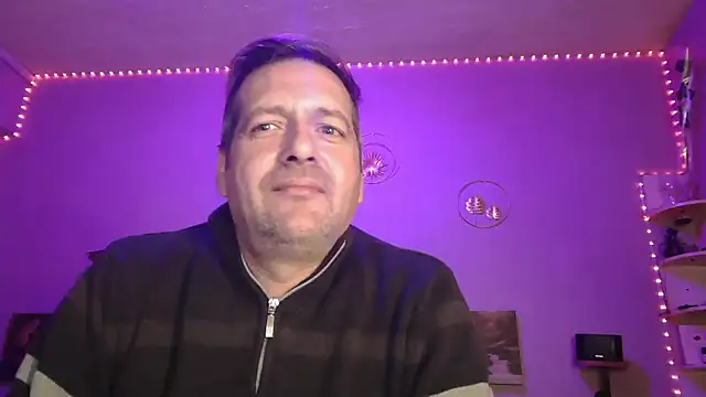 matrikes1 online show from December 22, 5:54 pm