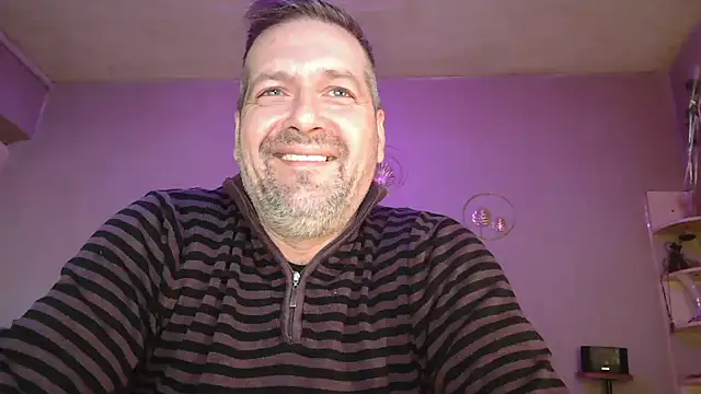 matrikes1 online show from April 1, 5:21 pm