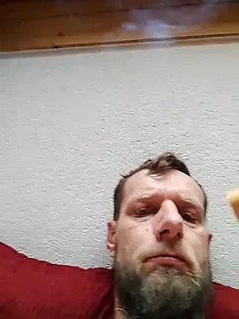 Kw8585kw online show from February 25, 1:50 pm