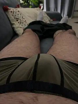  Inchiodo  online show from January 14, 5:34 pm