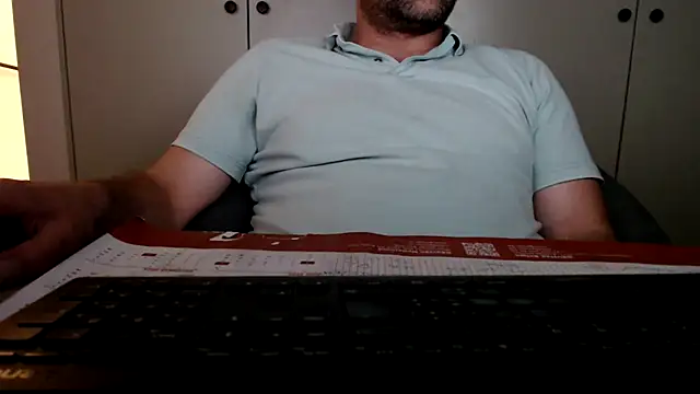 mrbigballs online show from June 13, 9:01 pm