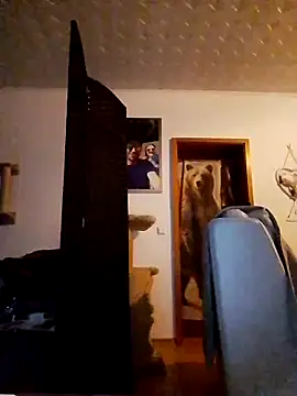 Codymc89 online show from April 19, 6:43 pm