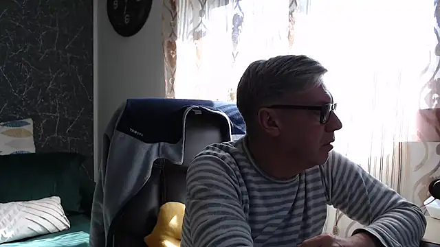 RobertStripX online show from March 11, 10:33 am