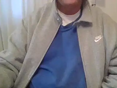 Snapshot of ANONIMO7735 chatting on January 6, 6:25 am ANONIMO7735 online show from January 6, 6:25 am