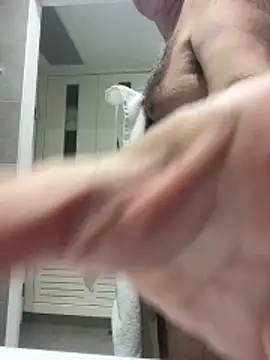 ANONIMO7735 online show from April 22, 2:18 am