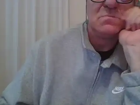 Snapshot of ANONIMO7735 chatting on January 29, 4:08 pm ANONIMO7735 online show from January 29, 4:08 pm