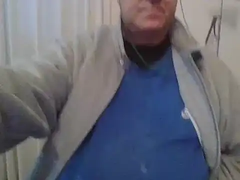 Snapshot of ANONIMO7735 chatting on January 14, 6:13 am ANONIMO7735 online show from January 14, 6:13 am