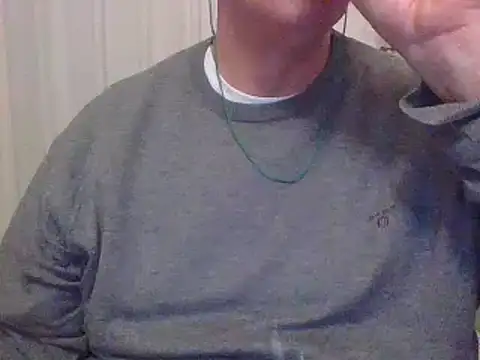 Snapshot of ANONIMO7735 chatting on December 24, 5:49 am ANONIMO7735 online show from December 24, 5:49 am