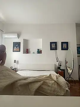 Snapshot of ANONIMO7735 chatting on March 7, 8:34 am ANONIMO7735 online show from March 7, 8:34 am