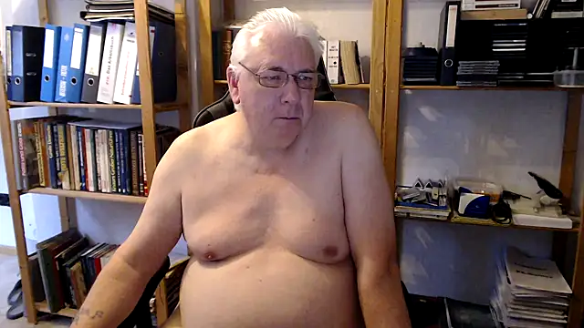 SchwanzhureXXL online show from June 4, 5:24 am