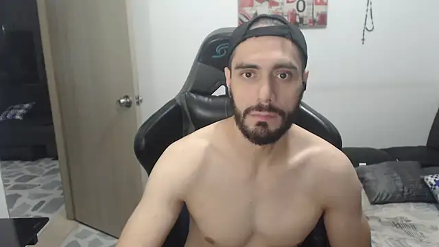 samuelgarcia  online show from November 15, 8:05 am