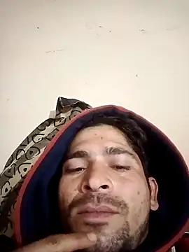 SunnyleoneBG online show from January 4, 11:59 pm