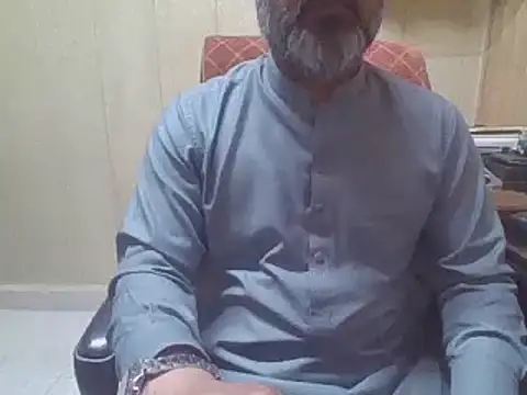 hairymaster95 online show from April 8, 5:51 am