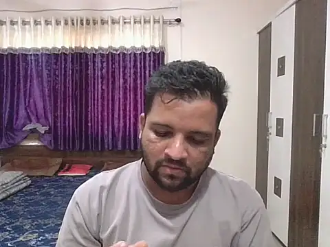 dhruv love online show from December 4, 10:11 am