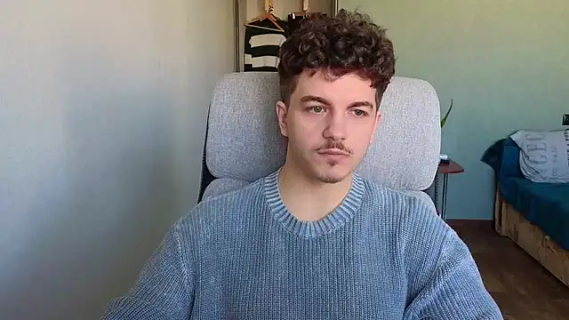 Remy Miles online show from February 4, 8:09 am