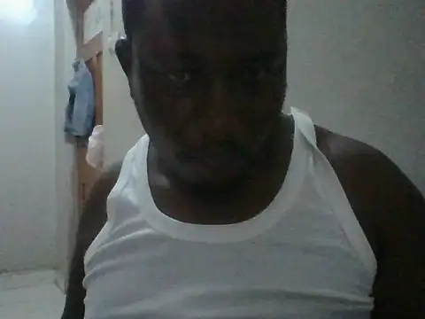 Snapshot of honeyswit chatting on October 10, 10:57 pm honeyswit online show from October 10, 10:57 pm
