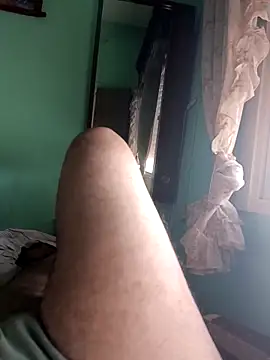 CLAUDIO AMOR online show from April 19, 6:10 pm