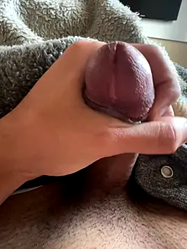 guilherme205 online show from September 12, 10:48 am