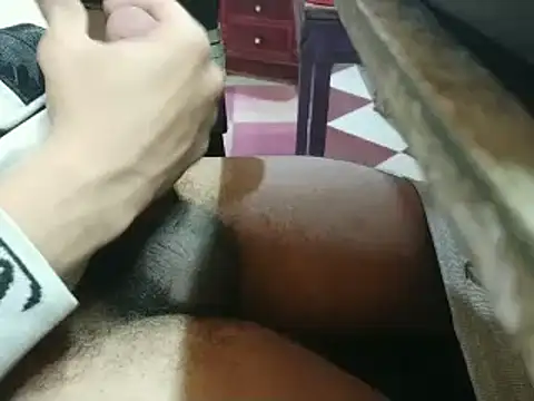 growing20yo online show from January 31, 11:24 pm