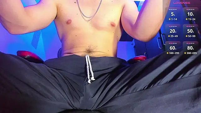 Alex smith00 online show from February 26, 12:12 am