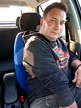 nemes2 online show from March 6, 3:20 pm