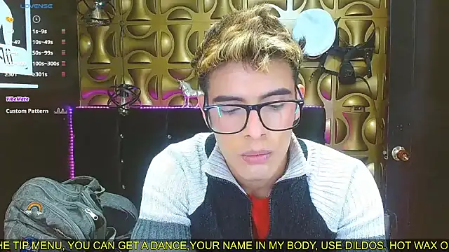 Snapshot of angel_sexyevil chatting on January 27, 12:16 pm angel sexyevil online show from January 27, 12:16 pm