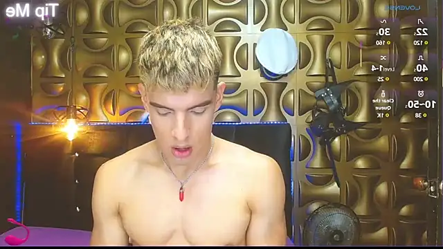 Snapshot of angel_sexyevil chatting on March 6, 12:19 pm angel sexyevil online show from March 6, 12:19 pm
