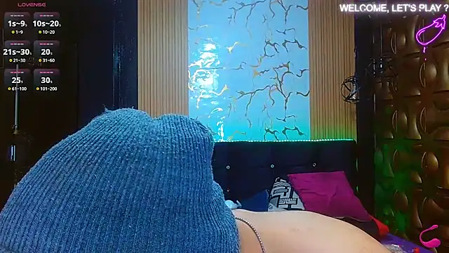 Snapshot of angel_sexyevil chatting on October 12, 12:54 pm angel sexyevil online show from October 12, 12:54 pm