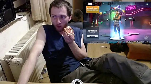 Snapshot of sexymann92 chatting on March 18, 10:28 am sexymann92 online show from March 18, 10:28 am
