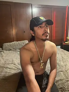 jrrichforever online show from March 2, 12:32 am