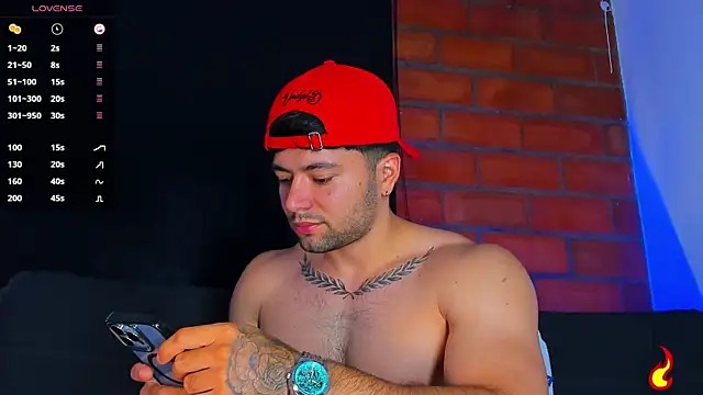 vanegas luis online show from June 4, 2:34 pm