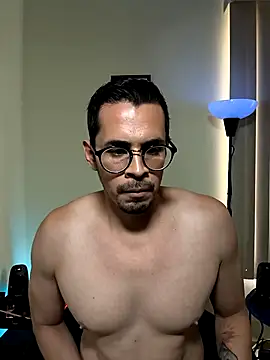 towers j online show from November 10, 9:31 pm