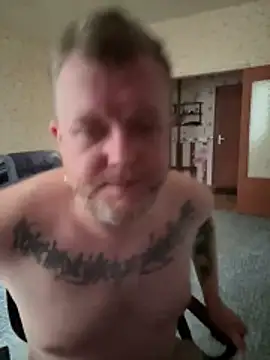 BABA YAGAGA online show from June 18, 5:18 pm
