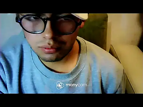 Snapshot of ernestotb20 chatting on July 24, 2:53 am ernestotb20 online show from July 24, 2:53 am