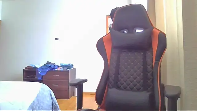 Alcastillov1 online show from February 5, 8:04 pm