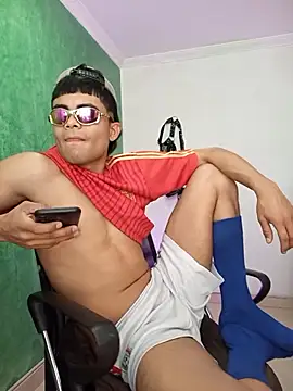 pinedasex777 online show from November 21, 2:49 pm