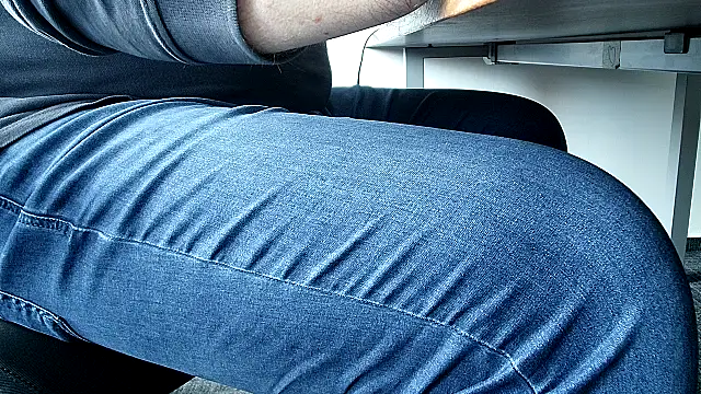 69bezfleku online show from October 24, 7:32 am