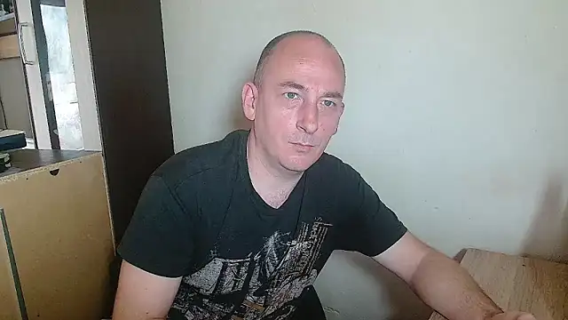 Johan   Barker online show from March 23, 2:12 pm