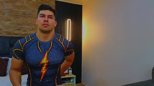 Snapshot of FelipeAndMarcello3 chatting on February 28, 8:39 pm FelipeAndMarcello3 online show from February 28, 8:39 pm