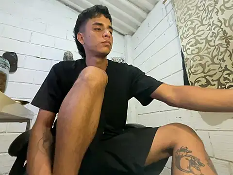 Max TheHorseDick online show from July 25, 3:25 am