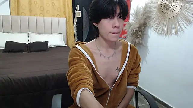 Elio-cam online show from July 22, 8:50 am