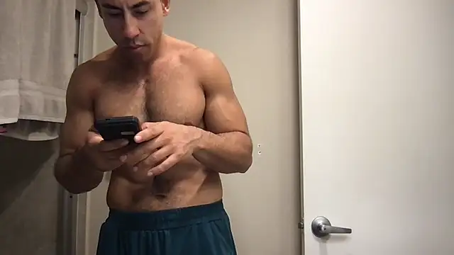 BigGuyMuscle online show from March 11, 1:45 am