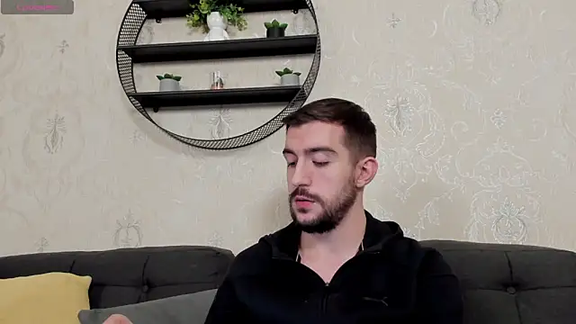 Dylan Best online show from January 13, 1:32 am