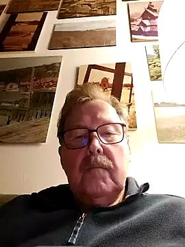 Einhorn527 online show from December 16, 3:30 pm